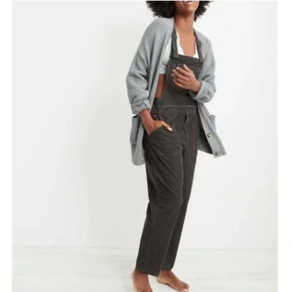 Aerie Werk & Play Corduroy Overalls Cuffed Straight Smoked Gray, size XL